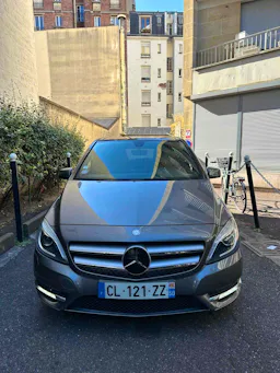 Mercedes Benz Classe B  CLASSE B 250 BVA 211CH FASCINATION occasion - Photo 2