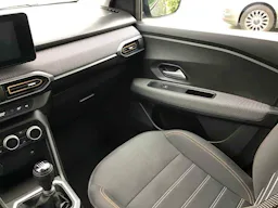 Dacia Sandero III Stepway 1.0i TCe occasion - Photo 8