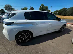 Peugeot 308  III 1.5 BLUEHDI 130 S&S ALLURE PACK BVM6 occasion - Photo 3