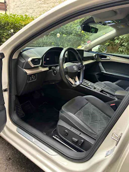 Seat Leon  LEON IV 2.0 TDI 150 XCELLENCE DSG7 occasion - Photo 14