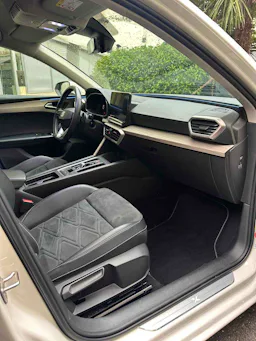 Seat Leon  LEON IV 2.0 TDI 150 XCELLENCE DSG7 occasion - Photo 15