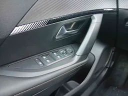 Peugeot 2008 Allure 145ch Hybrid e-DCS6 occasion - Photo 11
