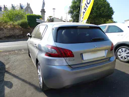 Peugeot 308  PEUGEOT II PHASE 2 STYLE 1.5 BLUE HDI 100 CV occasion - Photo 3