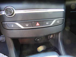 Peugeot 308  PEUGEOT II PHASE 2 STYLE 1.5 BLUE HDI 100 CV occasion - Photo 10