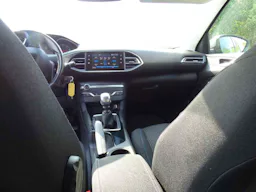 Peugeot 308 PEUGEOT II PHASE 2 STYLE 1.5 BLUE HDI 100 CV occasion - Photo 12