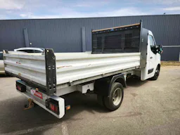 Renault Master CONFORT R3500RJ L3 2.3 DCI - 130 BENNE BASCULANTE occasion - Photo 12