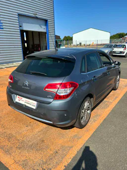 Citroën C4  1.6112CV MILLENIUM BMP6 occasion - Photo 3