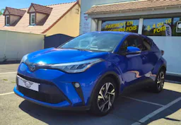 Toyota C-HR  1.8 Hybride 122ch Design / PREMIERE MAIN / FINANCEMENT POSSIBLE occasion - Photo 1