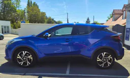 Toyota C-HR 1.8 Hybride 122ch Design / PREMIERE MAIN / FINANCEMENT POSSIBLE occasion - Photo 6