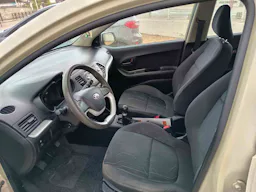 Kia Picanto 1.0L STYLE 5 PORTES occasion - Photo 9