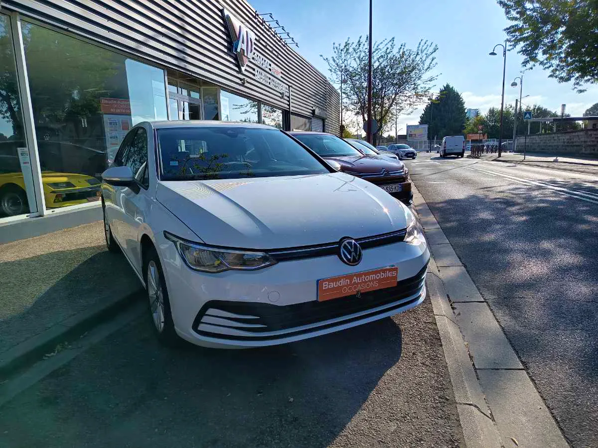 Volkswagen Golf 1.5l e-TSI 150cv LIFE 1ST DSG7 occasion
