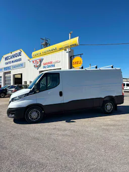 Iveco Daily  35c 18 h v17  hi-matic occasion - Photo 2