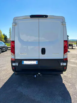 Iveco Daily  35c 18 h v17  hi-matic occasion - Photo 4
