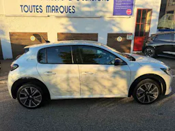 Peugeot 208 BLUEHDI 100 GT occasion - Photo 3