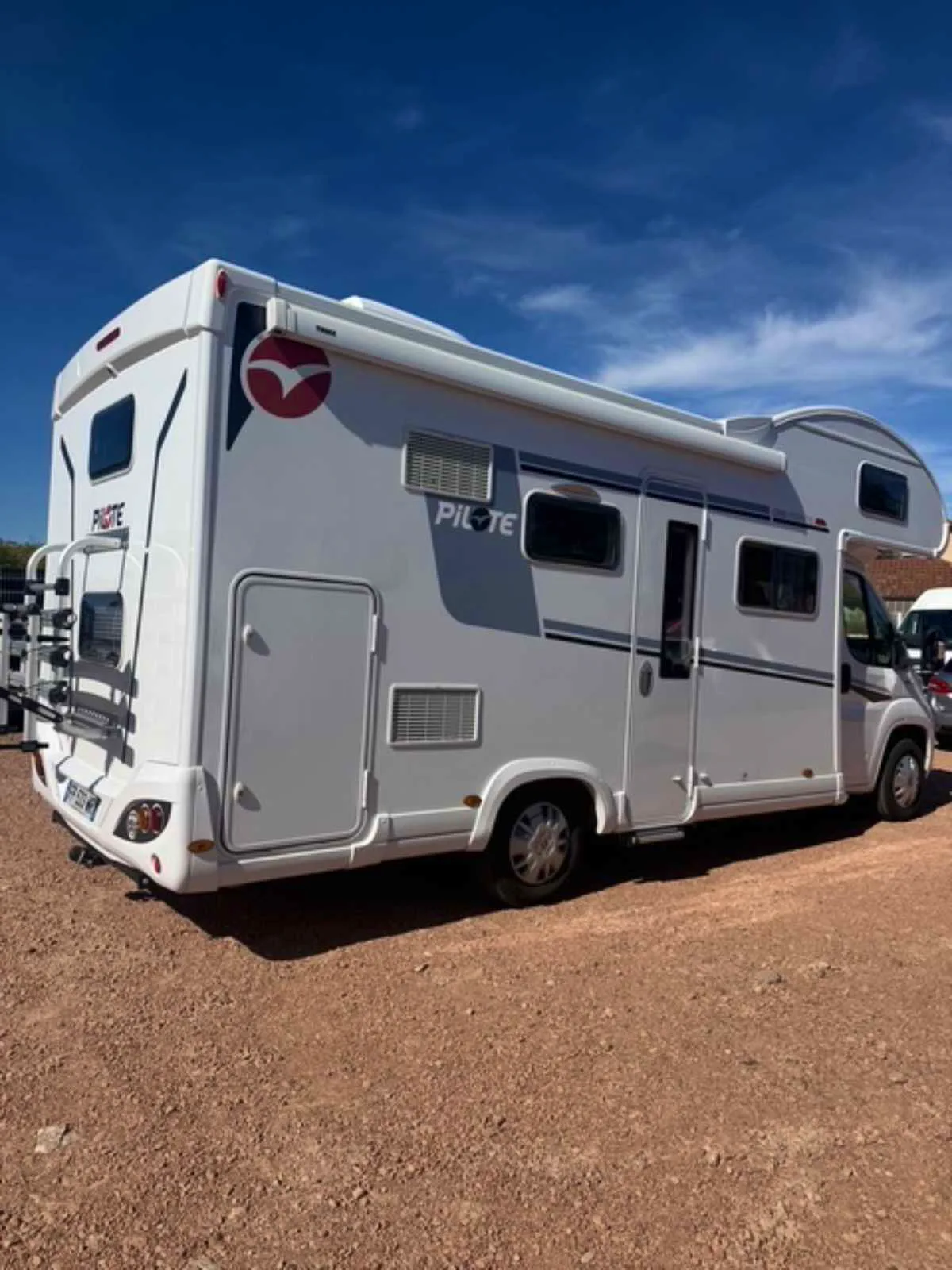 Fiat Ducato PILOTE C690 ESSENTIEL 6 PLACES TVA RECUPERABLE occasion