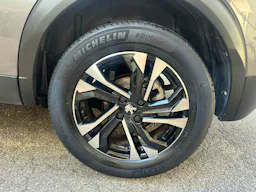 Peugeot 2008  1.2 PURETECH 130 S&S 7CV ALLURE EAT8 occasion - Photo 18