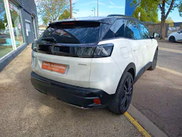 Peugeot 3008  1.6L HYBRID 225 cv GT BLACK PACK EAT8 occasion - Photo 7