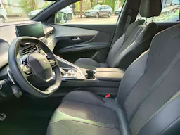 Peugeot 3008 1.6L HYBRID 225 cv GT BLACK PACK EAT8 occasion - Photo 9