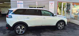 Peugeot 5008  1.5 L BLUEHDI 130 ALLURE EAT8 occasion - Photo 2