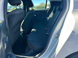 Peugeot 208  1.2i PureTech 100 occasion - Photo 7
