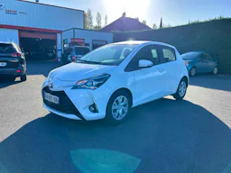Toyota Yaris  YARIS III (XP13) 1.5i VVT-i 100 Hybrid occasion - Photo 2