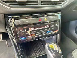 Volkswagen T-Cross 1.0 TSI 116 R-LINE DSG occasion - Photo 9