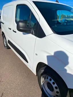 Citroën Berlingo CLUB occasion - Photo 2