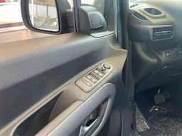 Citroën Berlingo  M1N1 SANS MALUS BHDI 130 BOITE AUTOMATIQUE occasion - Photo 5
