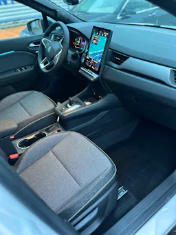 Renault Captur  1.8 FULL HYBRID 160 TECHNO occasion - Photo 4