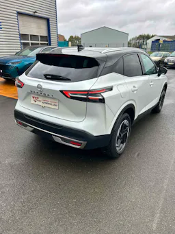 Nissan Qashqai  1.3 MHEV DIG-T 158 XTRONIC N-CONNECTA occasion - Photo 3