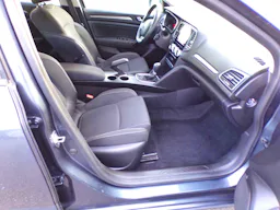 Renault Mégane  1.5 Blue dCi 115ch Business EDC-avec Carplay occasion - Photo 2