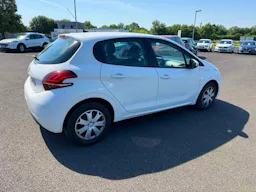 Peugeot 208  BlueHDi 100 S&S BVM6 Active occasion - Photo 4
