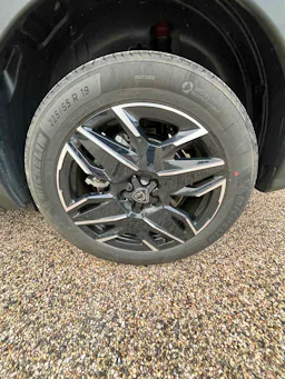 Peugeot 5008  Peugeot 5008 III ALLURE 145 HYBRID 48V occasion - Photo 31
