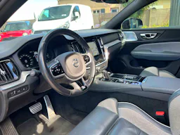 Volvo S60  T8 392ch BVA R-DESIGN *CAMERA DE RECUL*TOIT OUVRANT* occasion - Photo 7