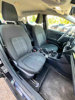 Ford Fiesta  1.0 ECOBOOST 95ch BUSINESS occasion - Photo 19