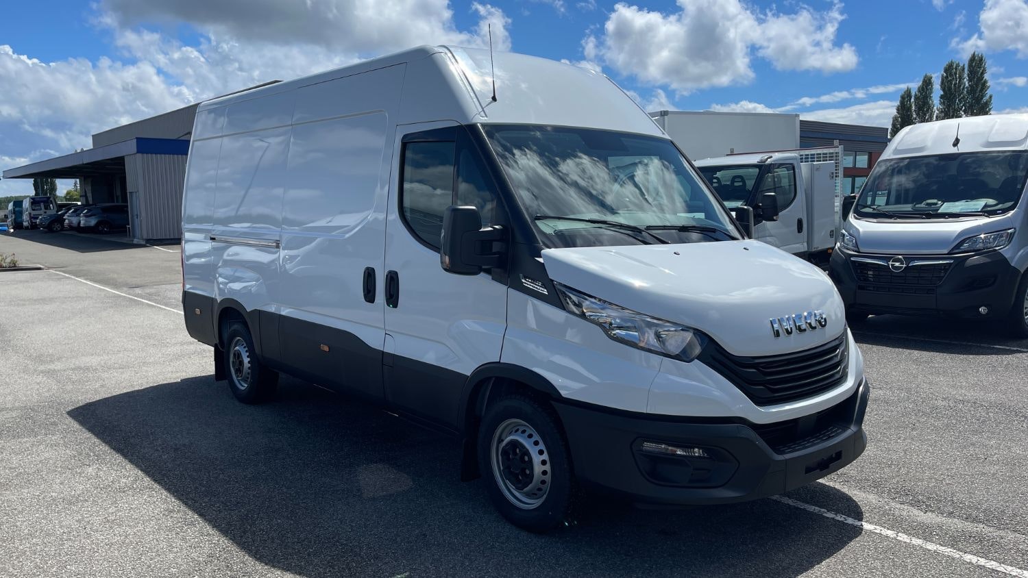 Iveco Daily 35S16A8 3520L 2.3 156ch 12m³ Hi-Matic occasion