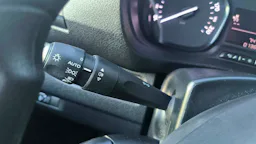 Toyota Proace  MEDIUM 2.0L 140 D-4D BVM6 DYNAMIC occasion - Photo 13