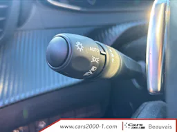 Peugeot 2008 Hybrid 145 e-DCS6 Allure occasion - Photo 21