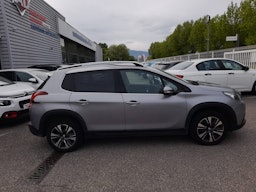 Peugeot 2008  1.2 PureTech 130ch S&amp;S Allure occasion - Photo 2