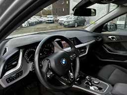 BMW Série 1 (F40) 116DA 116CH LOUNGE DKG7 occasion - Photo 9