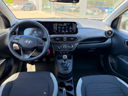 Hyundai i10 1.0 67CH ECO INTUITIVE / 60KM D'ORIGINE NEUVE occasion - Photo 11