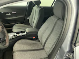 Peugeot 208 Hybrid 110 ch e-DCS6 Allure occasion - Photo 9