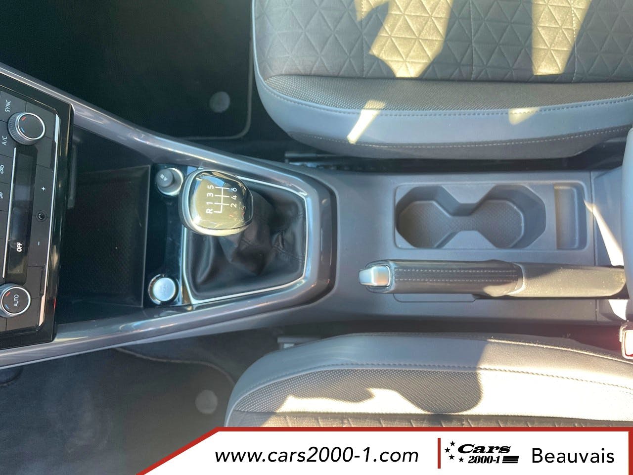 Volkswagen T-Cross  1.0 TSI 115 Start/Stop BVM6 R-Line occasion - Photo 24
