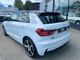 Audi A1 Sportback 35 TFSI 150CH S LINE S TRONIC 7 8CV occasion - Photo 3