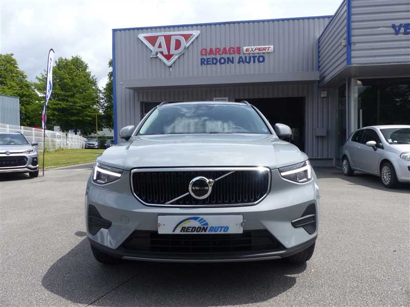 Volvo XC40   ESSENTIAL HYBRID B3 2.0 165CH BVA7 occasion - Photo 2