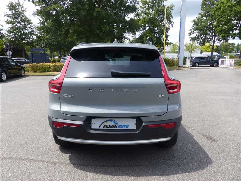 Volvo XC40   ESSENTIAL HYBRID B3 2.0 165CH BVA7 occasion - Photo 5