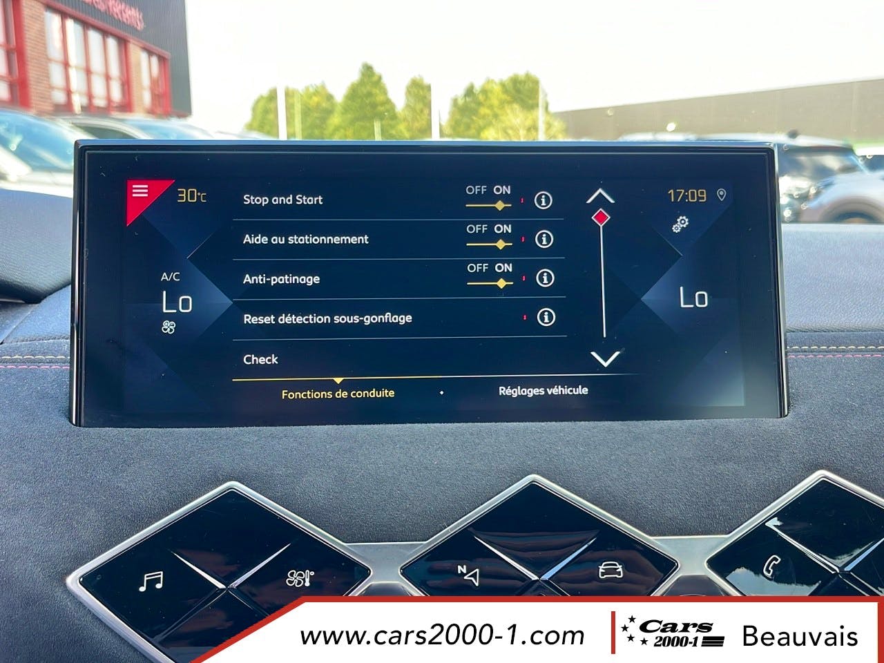 DS DS 3 CROSSBACK  BlueHDi 130 EAT8 Performance Line occasion - Photo 28
