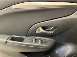 Opel Corsa  1.2 Hybrid 110 ch Autom Edition occasion - Photo 20