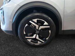 Peugeot 2008  Hybrid 145 e-DCS6 Allure occasion - Photo 16