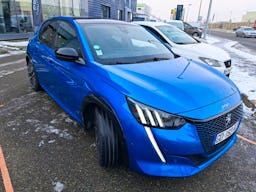 Peugeot 208  Electrique 50 kWh 136ch GT occasion - Photo 1